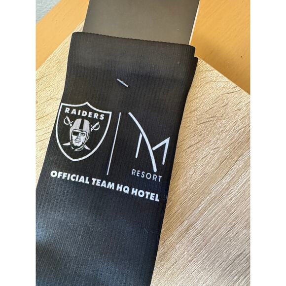 Las Vegas Raiders Strideline Socks - Picture 6 of 6